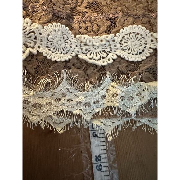Buckle Sheer Lace Top Womens XS Y2K‎ 90s Embroidered Floral Lace 3/4 Sleeve Boho - Picture 7 of 9